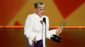 FOTO: Gemerlap Kemenangan Para Juara Emmy Awards 2019