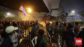 Sejumlah Mahasiswa Korban Demo DPR Dilarikan ke RS