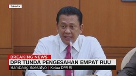 VIDEO: DPR Tunda Pengesahan Empat RUU