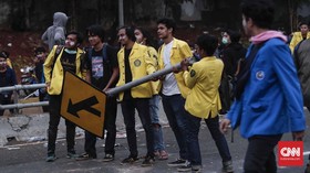 Riuh Netizen Bela BEM UI soal Jokowi The King of Lip Service