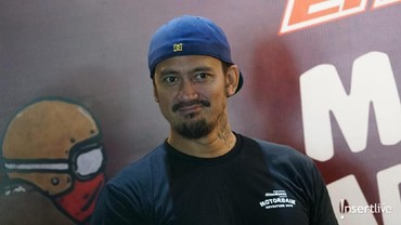 img-title Kelamaan di Rumah Aja, Tora Sudiro Pilih Joget-joget dengan 'Wanita Lain'