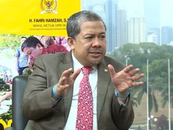 Fahri Hamzah Bela Ketua BEM SI soal Orba, Singgung Politisi Planga Plongo