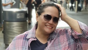Penerawangan Mbak You Soal Artis Berinisial B yang Tinggal di Malaysia