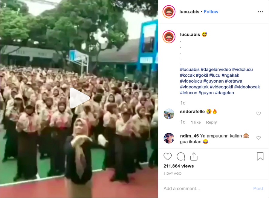 Empat video ini akan buat kamu tertawa terbahak.