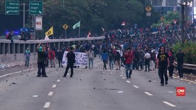 VIDEO: 94 Orang Ditangkap, 256 Terluka Akibat Demo DPR