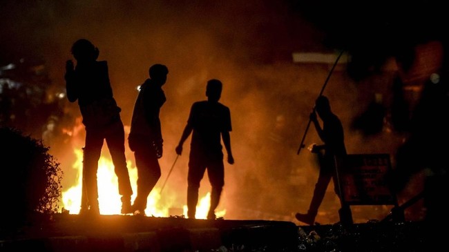 Usulan ring tinju disampaikan seorang warga lantaran maraknya aksi tawuran yang kerap kali terjadi di lingkungan tempat tinggalnya di Tanah Abang.