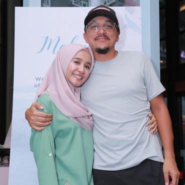 Foto Dihapus Istri, Engku Emran Masih Pajang Foto Laudya Cynthia Bella