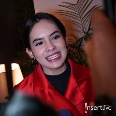 Foto Kecil Steffi Zamora Bikin Warganet Terkecoh, Ada Apa?