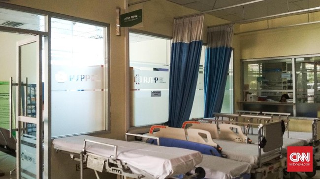 Laba bersih holding rumah sakit BUMN PT Pertamina Bina Medika (IHC) anjlok menjadi Rp184,2 miliar pada 2022.