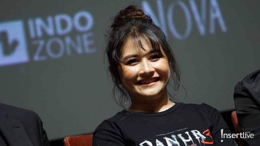 Prilly Latuconsina mengaku minder saat pertama kali menjadi juri di kompetisi film pendek.