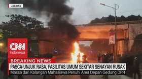 VIDEO: Pasca-Unjuk Rasa, Fasilitas Umum Sekitar Senayan Rusak