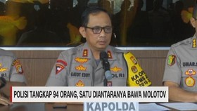 VIDEO: Polisi Tangkap 94 Orang, Satu Diantaranya Bawa Molotov
