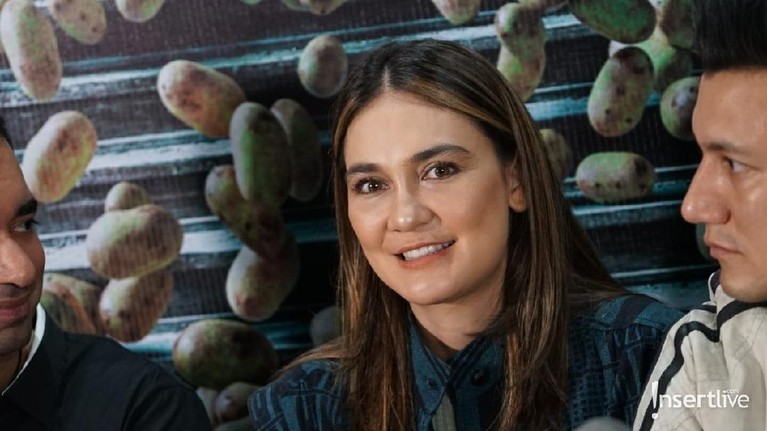 Beberapa artis yang diramal oleh Mbak You di tahun 2019 ini versi Insertlive.