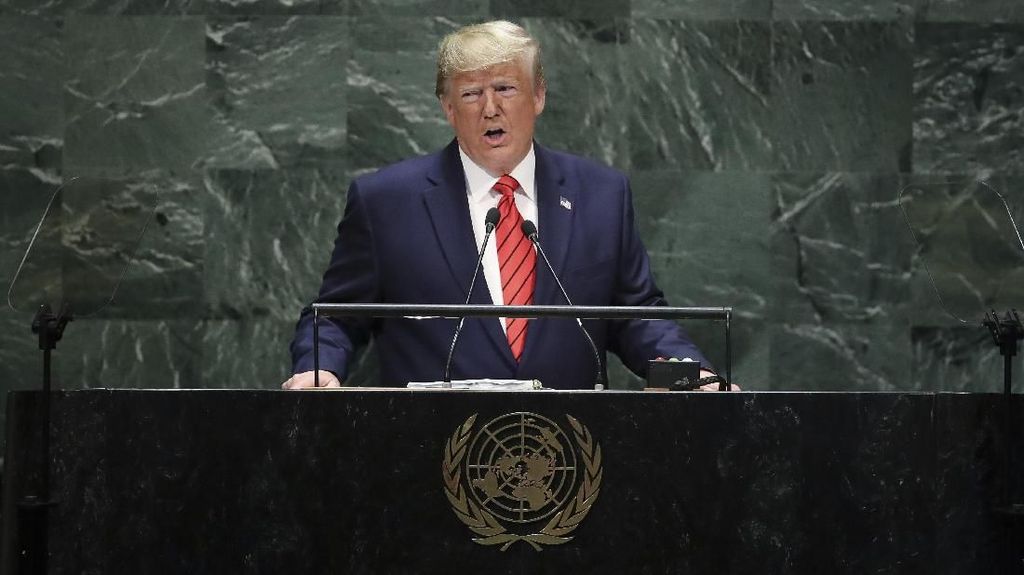 Trump Penasaran Mengapa Iran Belum Menyerah