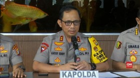 VIDEO: Polisi Periksa 94 Demonstran yang Berhasil Diamankan