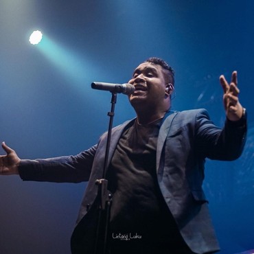 Lirik Lagu Nyaman - Andmesh Kamaleng