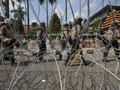 Ribuan Mahasiswa Demo DPRD Surabaya untuk Sidang Rakyat
