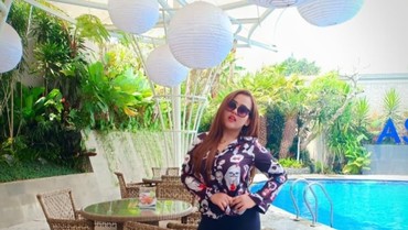 img-title Heboh! Clara Gopa Dilabrak karena Dituding Rebut Tunangan Artis