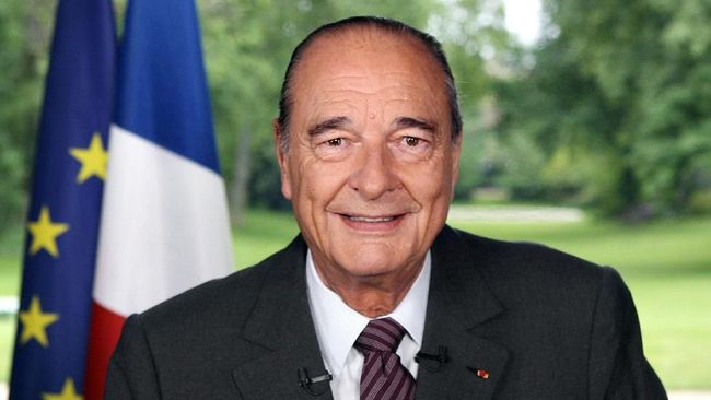 Mantan Presiden Prancis Jacques Chirac Tutup Usia Mantan Presiden Prancis Jacques Chirac tutup usia, Kamis. Jacques Chirac yang memimpin Prancis dari 1995 hingga 2007 itu meninggal dunia di usia 86 tahun.