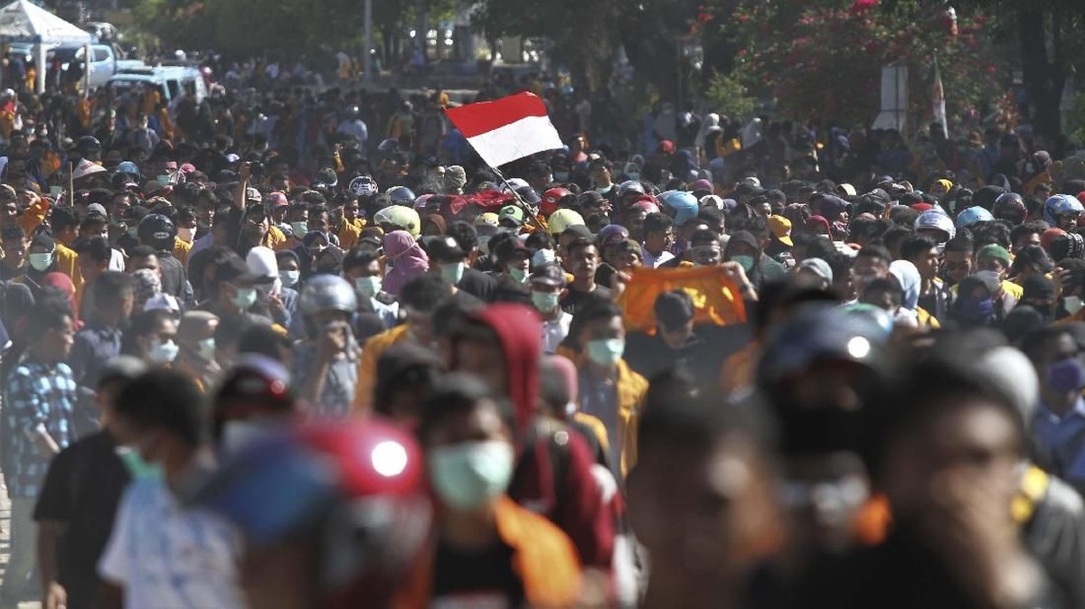 FOTO: Demo Ricuh di Kendari