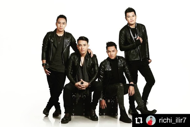 Yuk, kenalan lebih dekat dengan personel band ILIR 7 yang lagunya Entah Apa yang Merasukimu jadi viral dari beberapa waktu lalu. Siapa saja mereka?