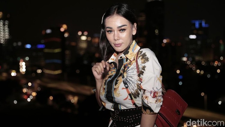Video syur beredar, ternyata Bebby Fey sendiri yang unggah ke media sosial. Kok bisa?