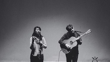 img-title Lirik Lagu Sampai Jadi Debu - Banda Neira