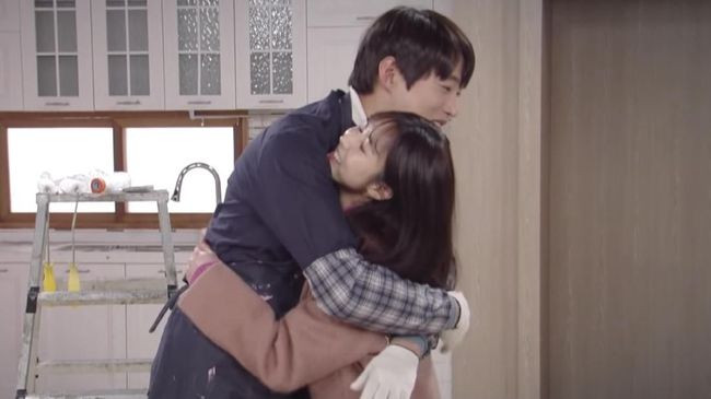 Nonton drama Korea 'Left-Handed Wife' episode 13 live streaming di Trans TV bakal tayang pada Rabu (16/10) dan bisa disaksikan melalui CNNIndonesia.com di sini.