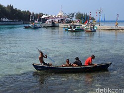 Detik-detik Angin Puting Beliung Muncul di Pulau Tidung