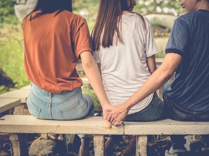 Miris! Dianggap Saudara, Sahabat Malah Tikung dan Selingkuh dengan Suami