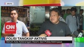 VIDEO: Penangkapan Aktivis Dandhy Laksono dan Ananda Badudu