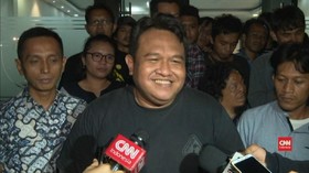 VIDEO: Dandhy Laksono Sempat Mau Ditahan Sebelum Pulang