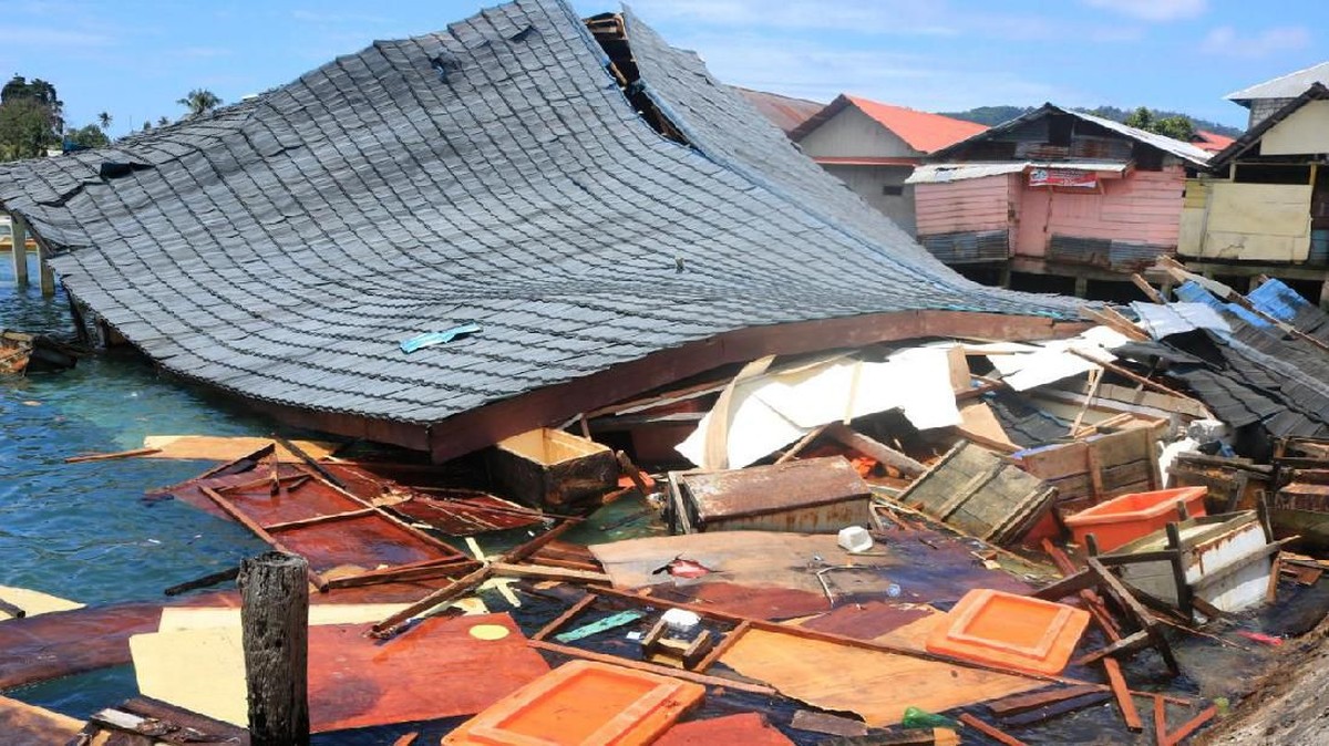 FOTO: Duka yang Tersisa dari Gempa Ambon