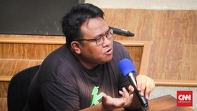 Pengacara Duga Pelapor Dandhy Laksono Anggota Polisi