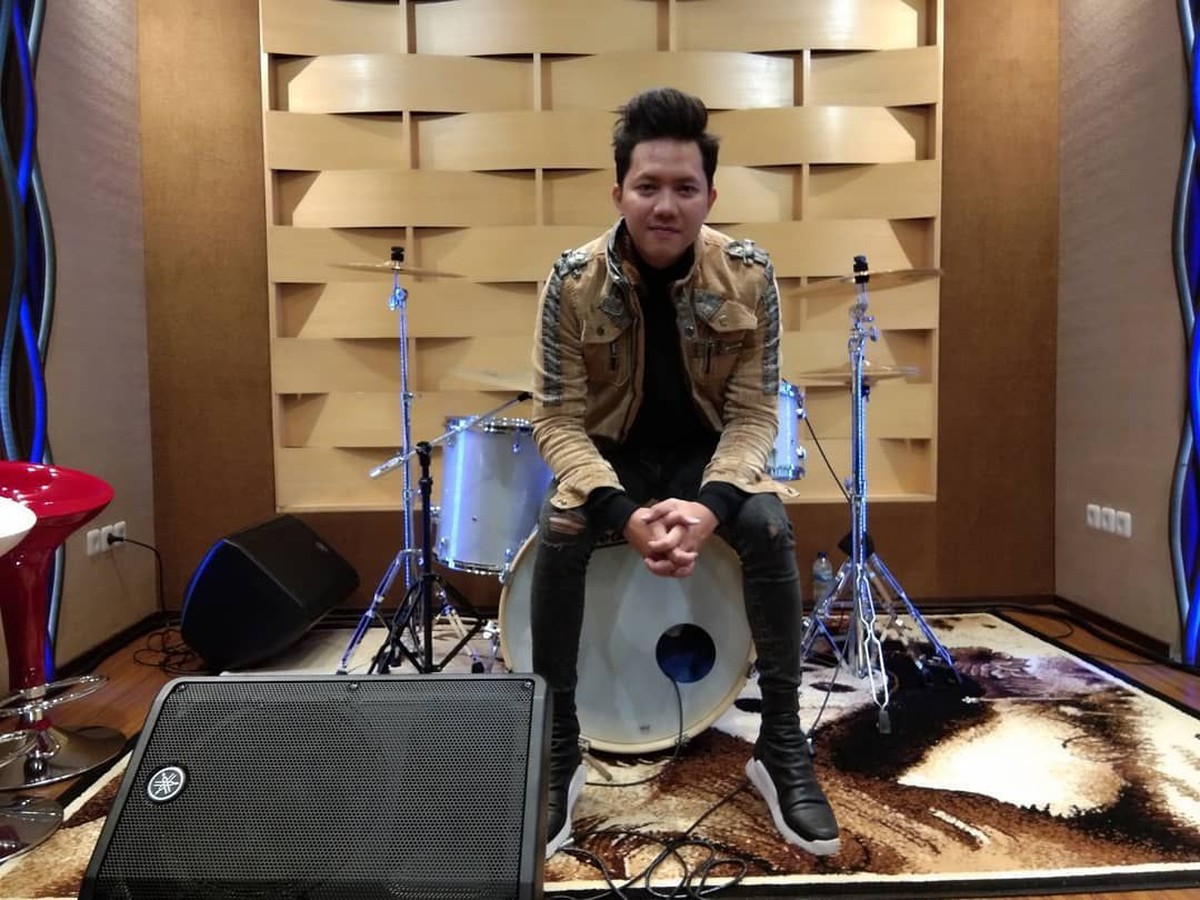 Yuk&comma; kenalan lebih dekat dengan personel band ILIR 7 yang lagunya Entah Apa yang Merasukimu jadi viral dari beberapa waktu lalu&period; Siapa saja mereka&quest;