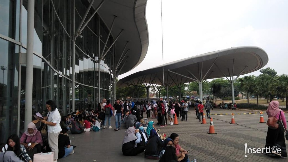 Suasana di acara Super KPOP Festival 2019 yang diselenggarakan di ICE BSD&comma; Sabtu &lpar;28&sol;9&rpar;&period; Berikut keseruan para kpopers yang berhasil insertlive abadikan&period;
