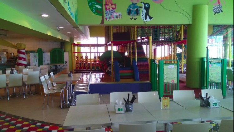 Lima tempat nongkrong keluarga di area Jakarta Selatan ini enggak cuma nyaman tapi juga ramah anak.