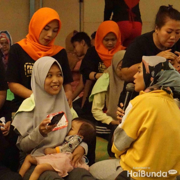 <p>Habis zumba dipijit. Mantul!</p>
