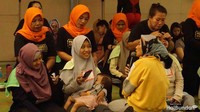 <p>Habis zumba dipijit. Mantul!</p>