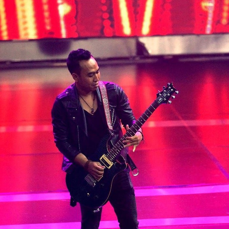 Yuk, kenalan lebih dekat dengan personel band ILIR 7 yang lagunya Entah Apa yang Merasukimu jadi viral dari beberapa waktu lalu. Siapa saja mereka?