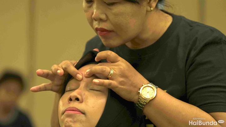 Setelah lelah zumba dan ada terapis yang memijat kita? Wah, enak tenan!