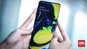 Samsung Galaxy A80, HP Kamera Putar Jagoan 'Low Light'