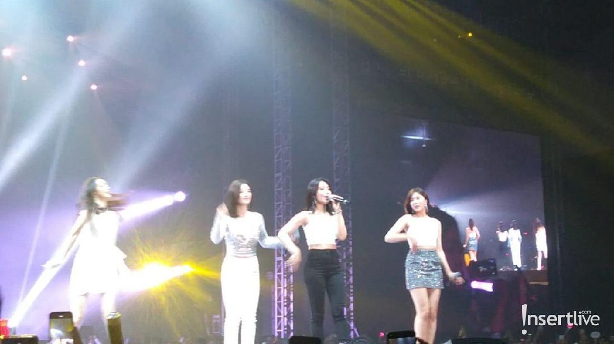 Super Kpop Festival 2019 hari pertama telah digelar di ICE BSD&comma; Tangerang&comma; Sabtu &lpar;28&sol;9&rpar;&period; Berikut deretan aksi panggung para idol Korea dalam acara tersebut&period;