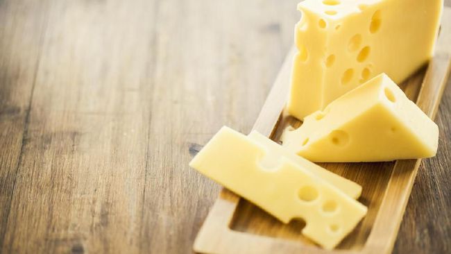 Keju selama ini dipandang sebagai bahan makanan tambahan atau pelengkap saja. Pentingkah keju buat kebutuhan nutrisi anak?