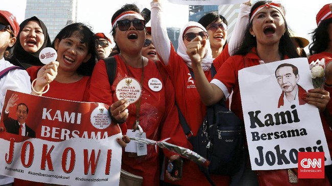 Presiden Joko Widodo (Jokowi) bakal menggelar pertemuan dengan perwakilan relawan usai dilantik kembali untuk masa bakti 2019-2024.