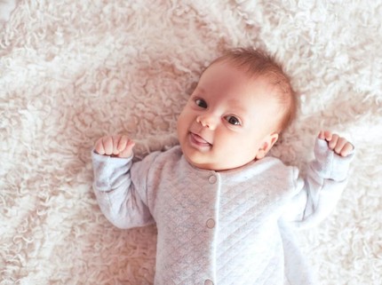 17 Nama Bayi Laki-laki Terinspirasi Public Figure Lahir Oktober