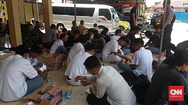 Mereka akan bergabung dengan Aksi Kaltim Bersatu pada Senin (30/9) yang akan berlangsung di depan Kantor DPRD Kaltim di kawasan Karang Paci, Samarinda.