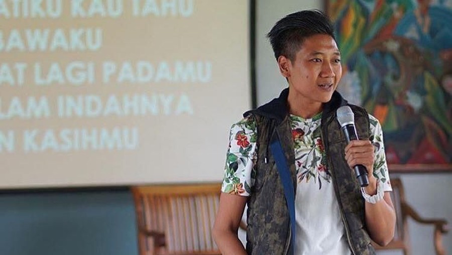Adon Hengkang dari Base Jam setelah 25 Tahun Berkarya Vokalis Base Jam, Adon, memutuskan pisah jalan untuk memulai lembaran baru.
