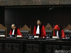 H-10 Pendaftaran, Putusan Usia Capres-Cawapres Belum Dijadwalkan MK
