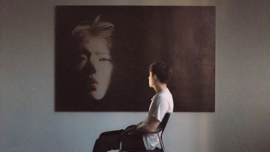 Zico Comeback dengan Dua Lagu Barunya 'Human' & 'Daredevil' Zico kembali ke dunia musik hiburan Korea Selatan dengan merilis dua lagu pertama dalam album solonya yang bernama THINKING PART.1
